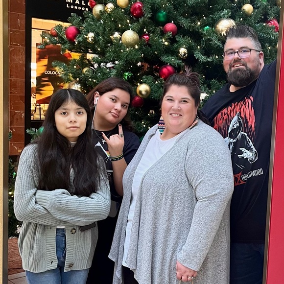 Meet your Posher, Roxy - Picture 8 of 12